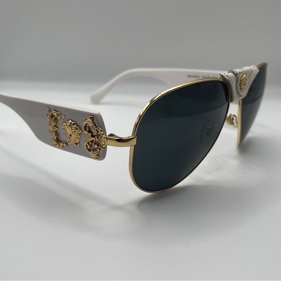 Versace White and Gold Aviators Women’s Sunglasses Discontinued - Picture 5 of 14